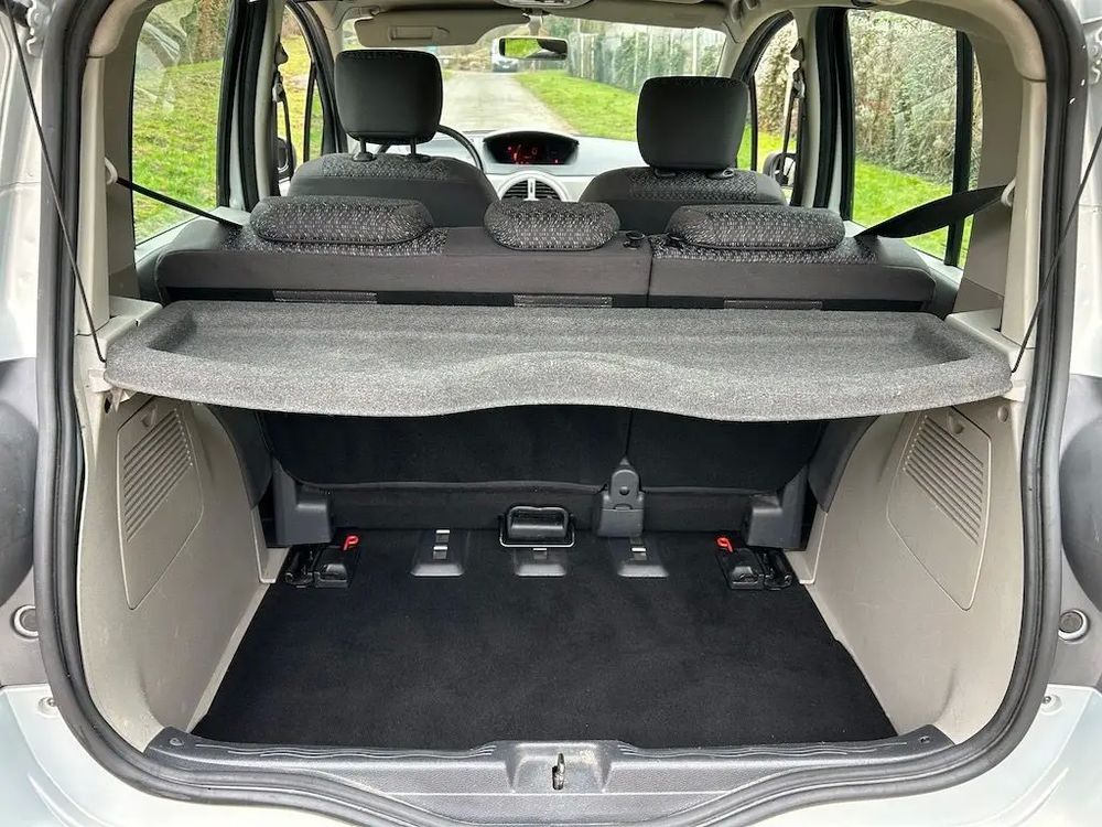 Modus 1.6 16v Confort Clim Expression 2006 occasion 77450 Montry