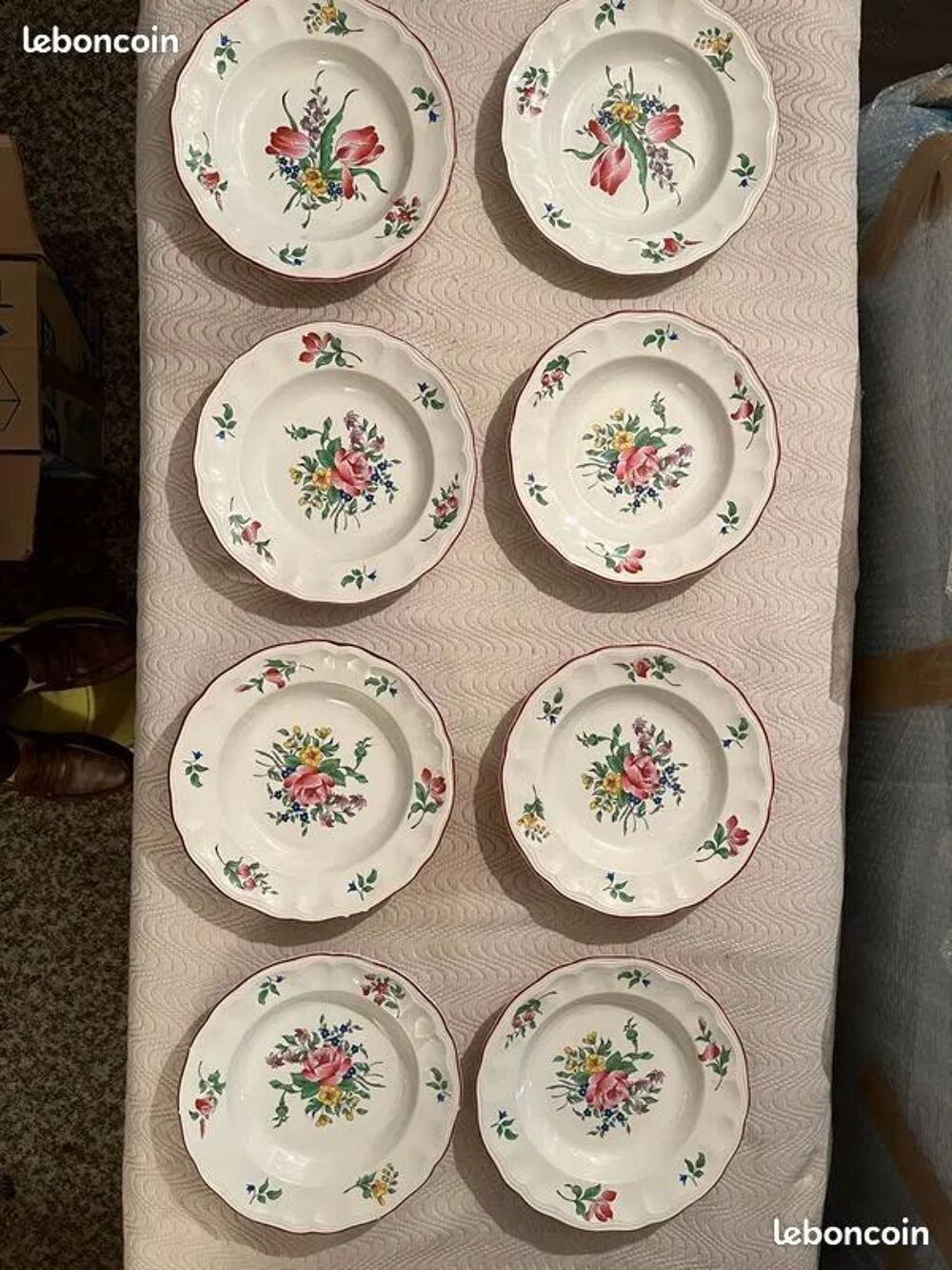 Ensemble de 8 assiettes en porcelaine Cuisine