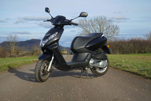 Scooter PEUGEOT 2021 occasion Veyre-Monton 63960
