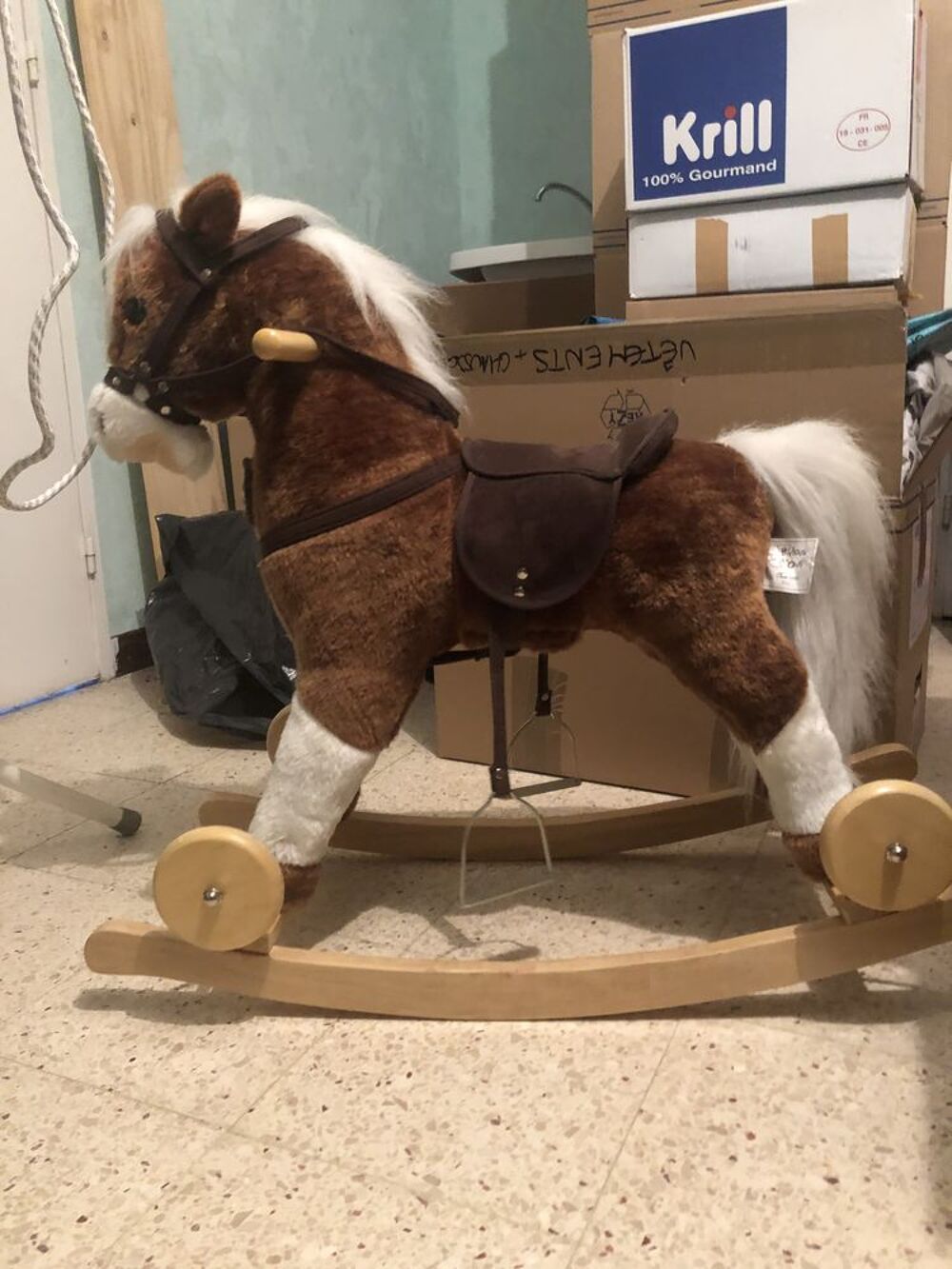 cheval &agrave; bascule Jeux / jouets