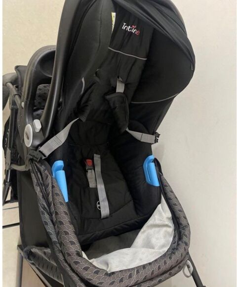 Poussette et maxicosy Nantes (44)