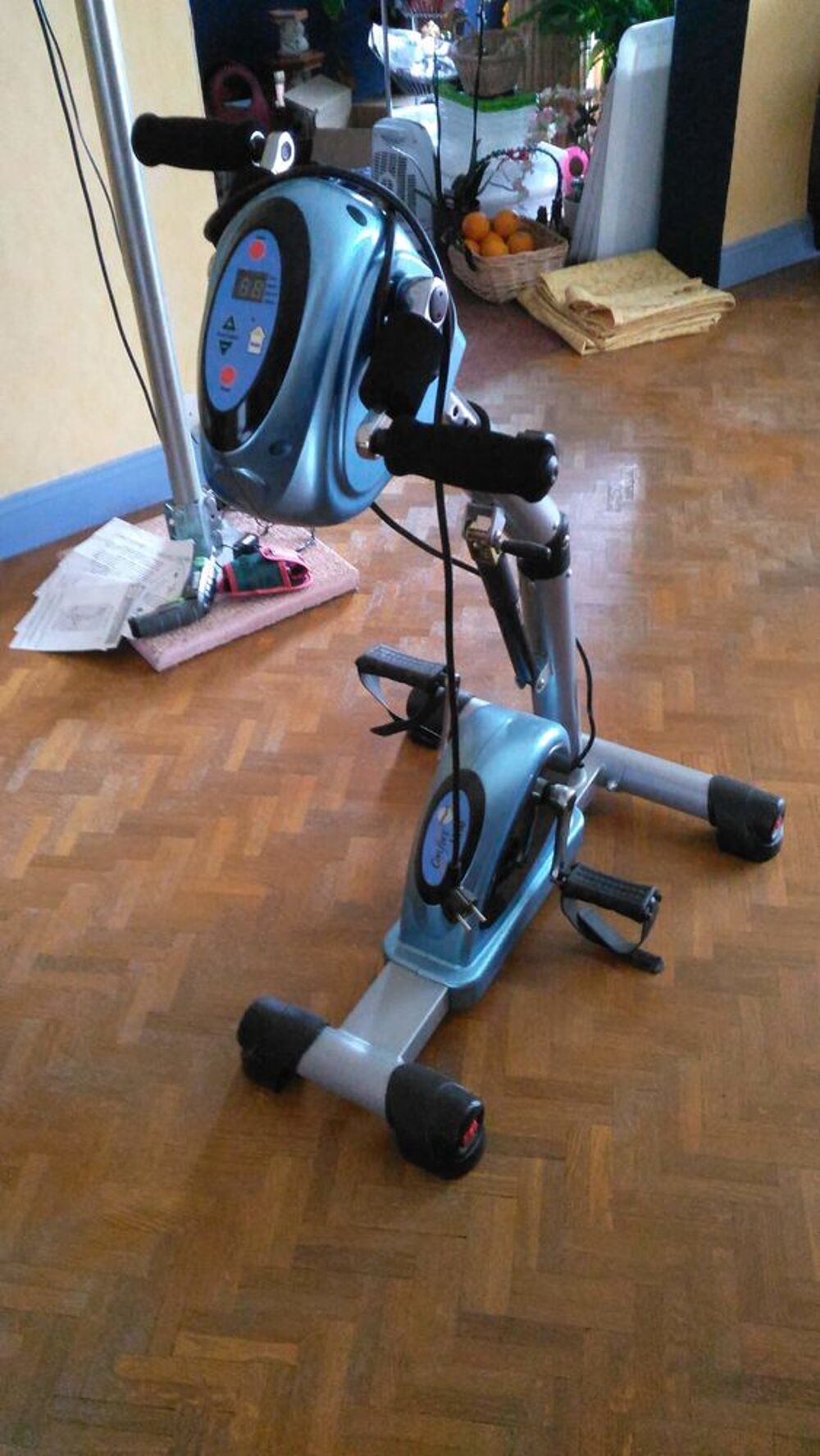 V&eacute;lo d 'exercices motoris&eacute; Sports