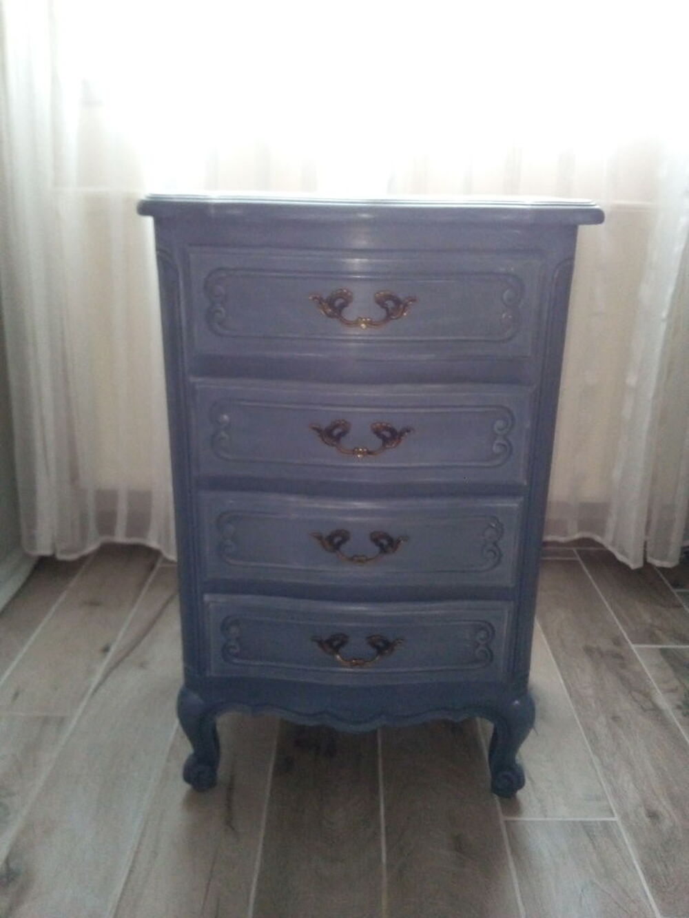 Commode / chiffonnier 4 tiroirs en bois
Meubles