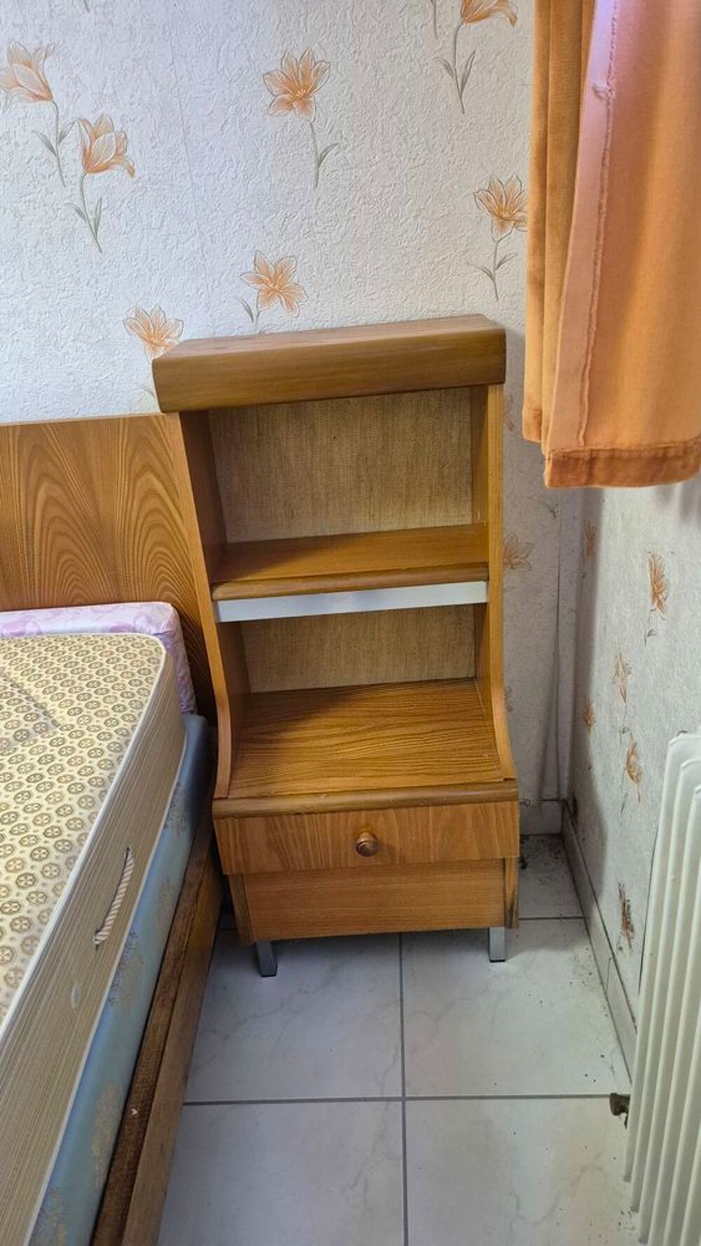 Chambre &agrave; coucher ( affaire) Meubles