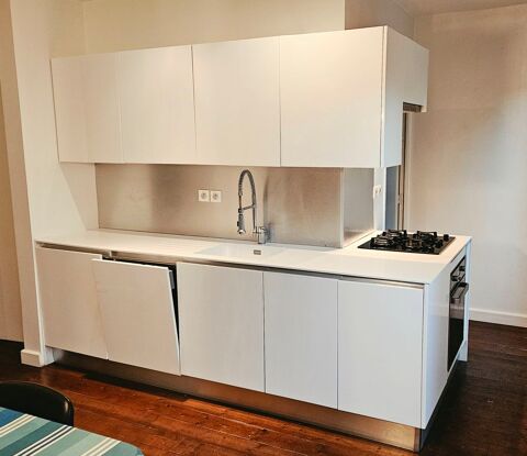 Cuisine haut de gamme plan de travail Corian electroménager Bordeaux (33)