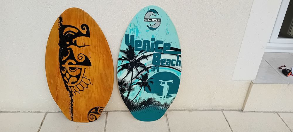Surf, housse, combi, petites planches de plage Sports