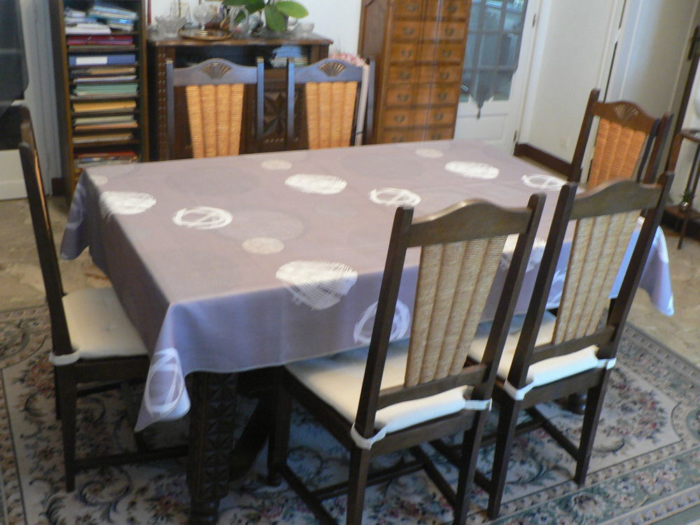 Salle &agrave; manger Meubles