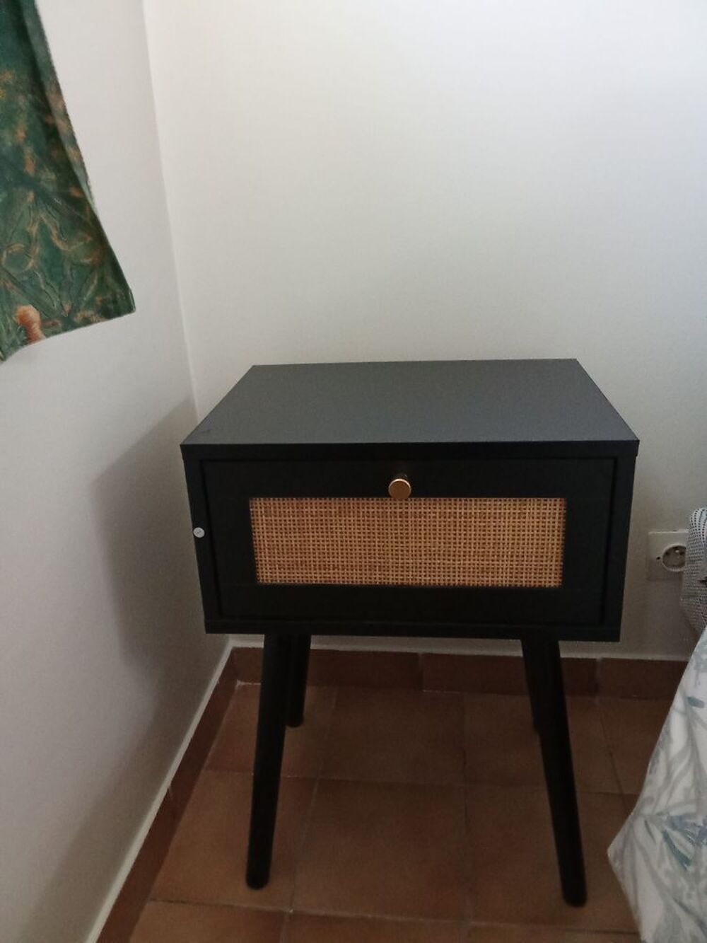 TABLE Chevet Meubles