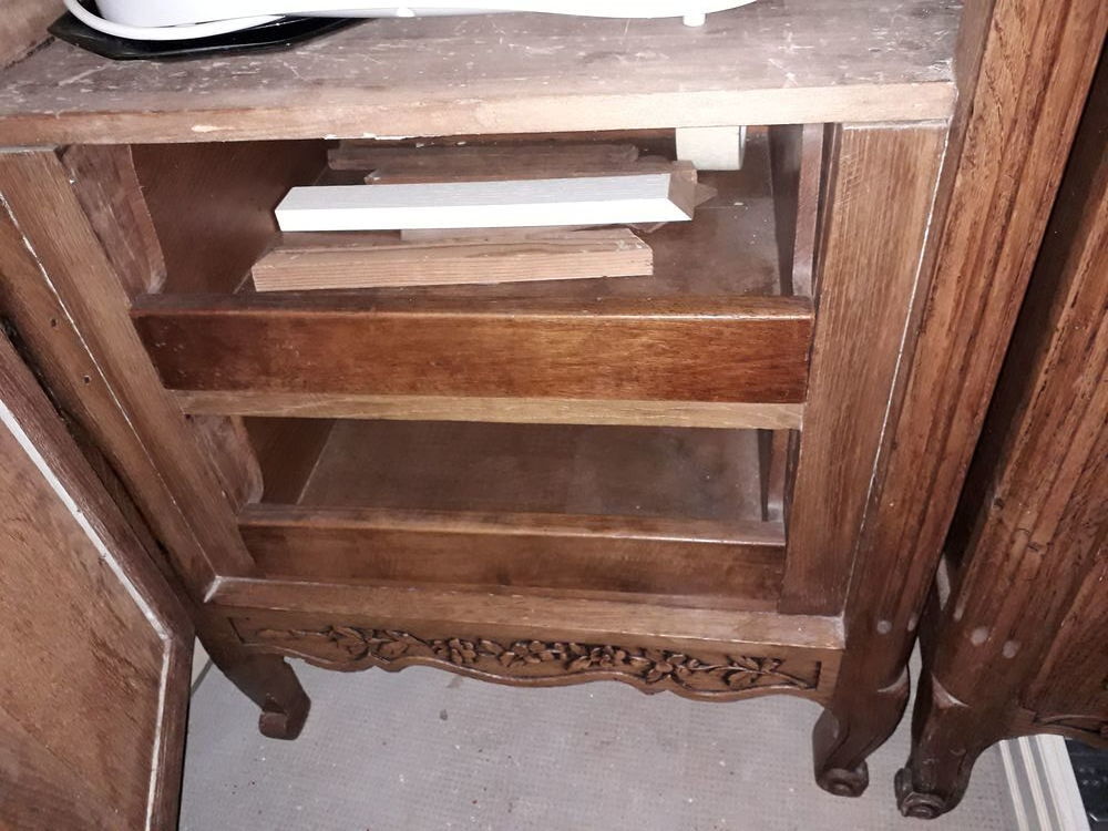 2 bonneti&egrave;res ch&ecirc;ne Meubles