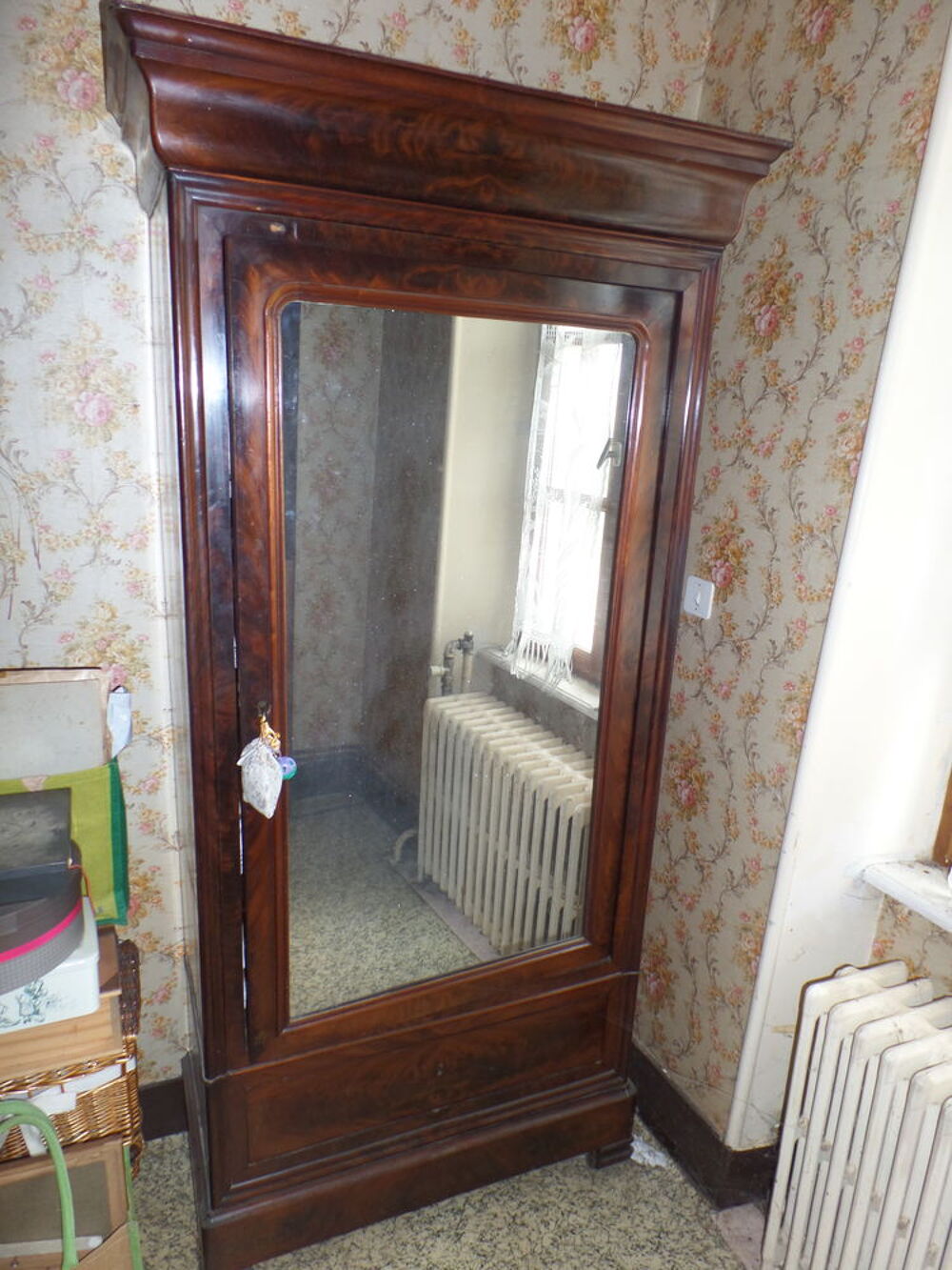 placard ancien &agrave; miroir Meubles