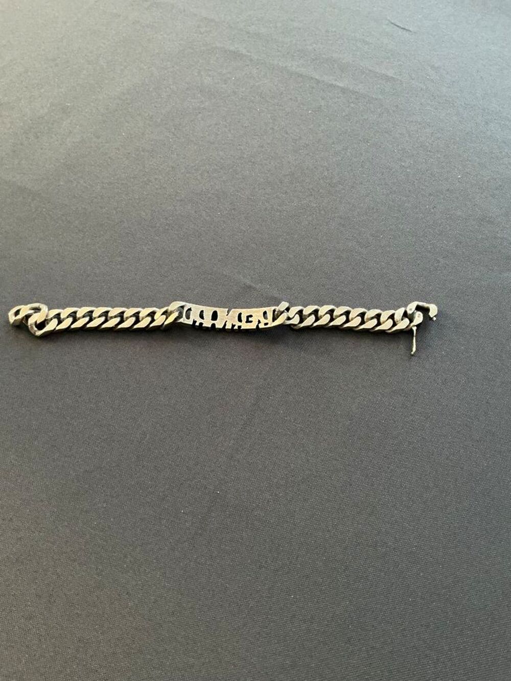 Bracelet. Gourmette neuve s&eacute;curit&eacute; argent vieilli Bijoux et montres