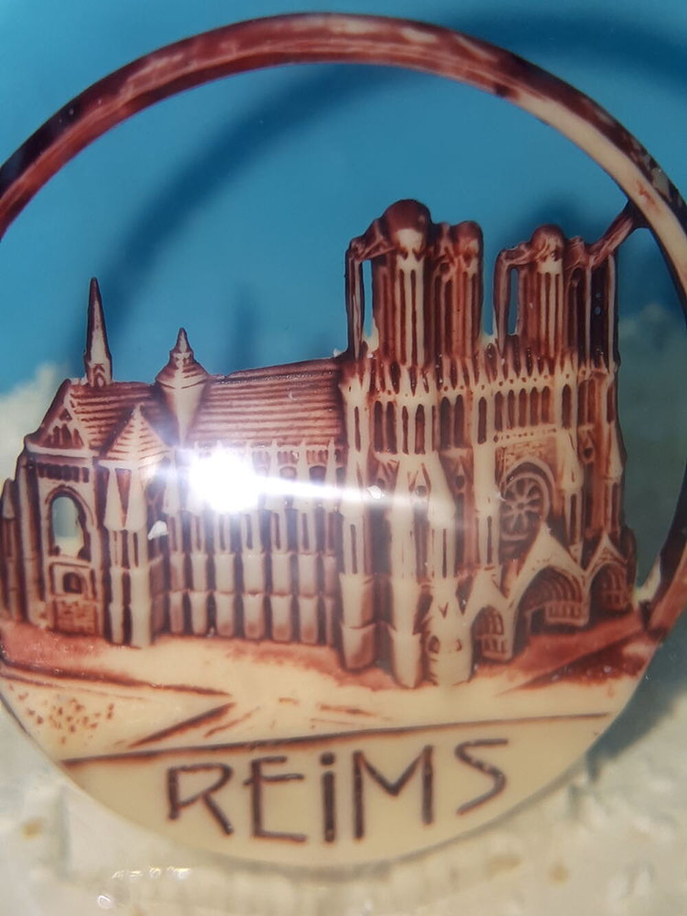 Boule de neige souvenir de Reims 