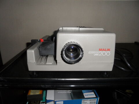 Projecteur de diapositives Malik 50 50 Moissat (63)