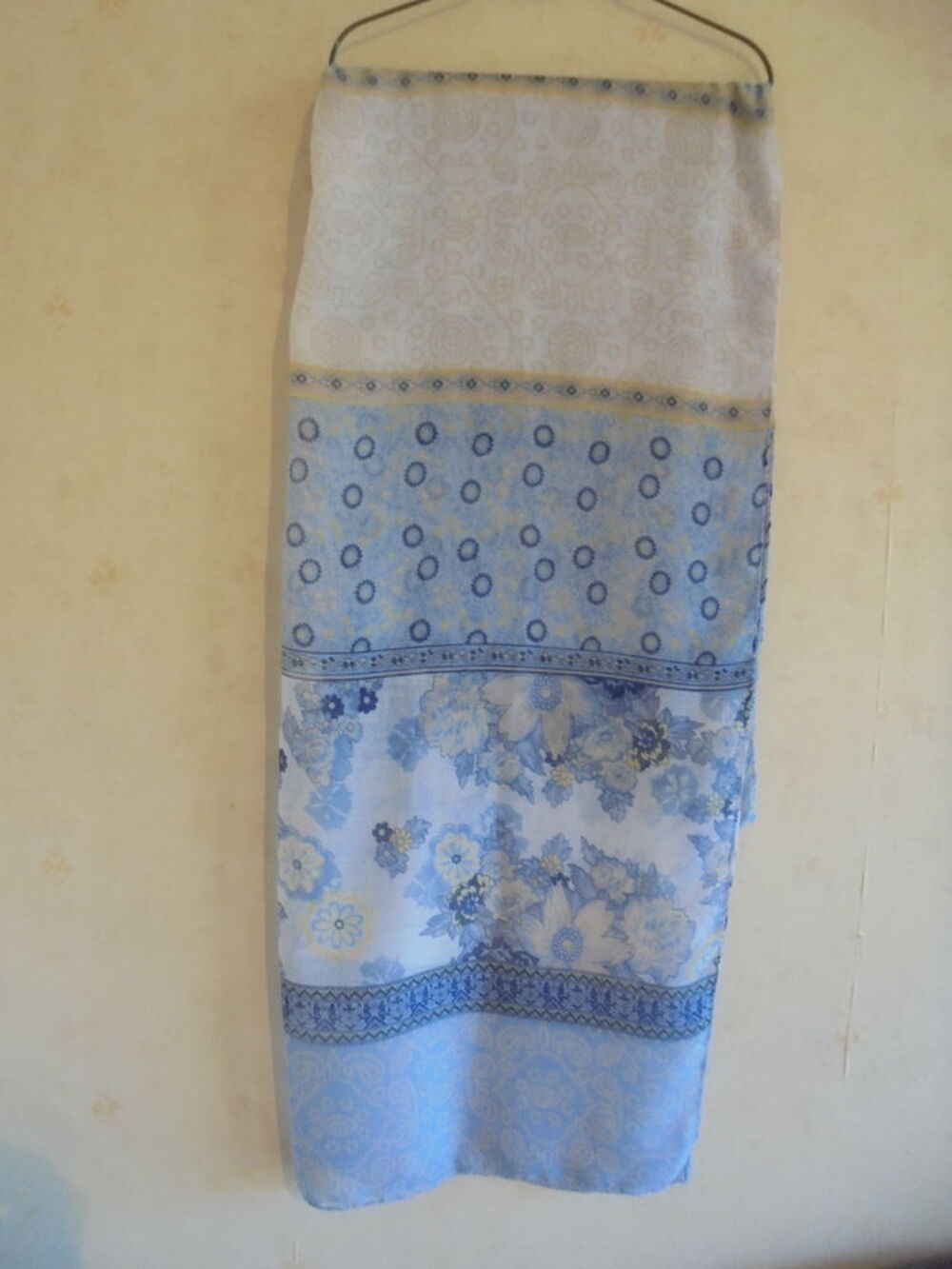 Etole bleue (51) Vêtements