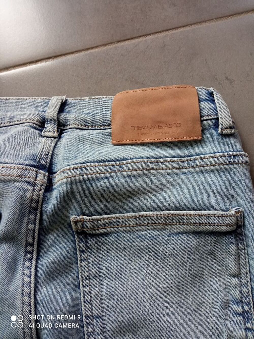 Jean clair
Vêtements enfants