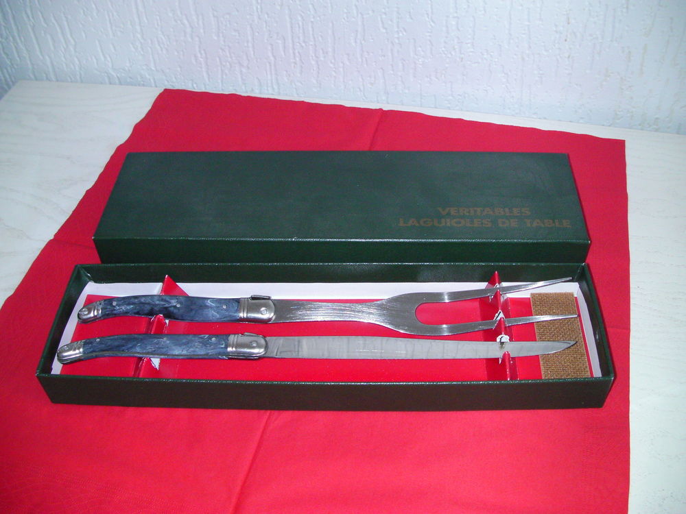 COUTEAU/FOURCHETTE &agrave; VIANDE LAGUIOLES Cuisine