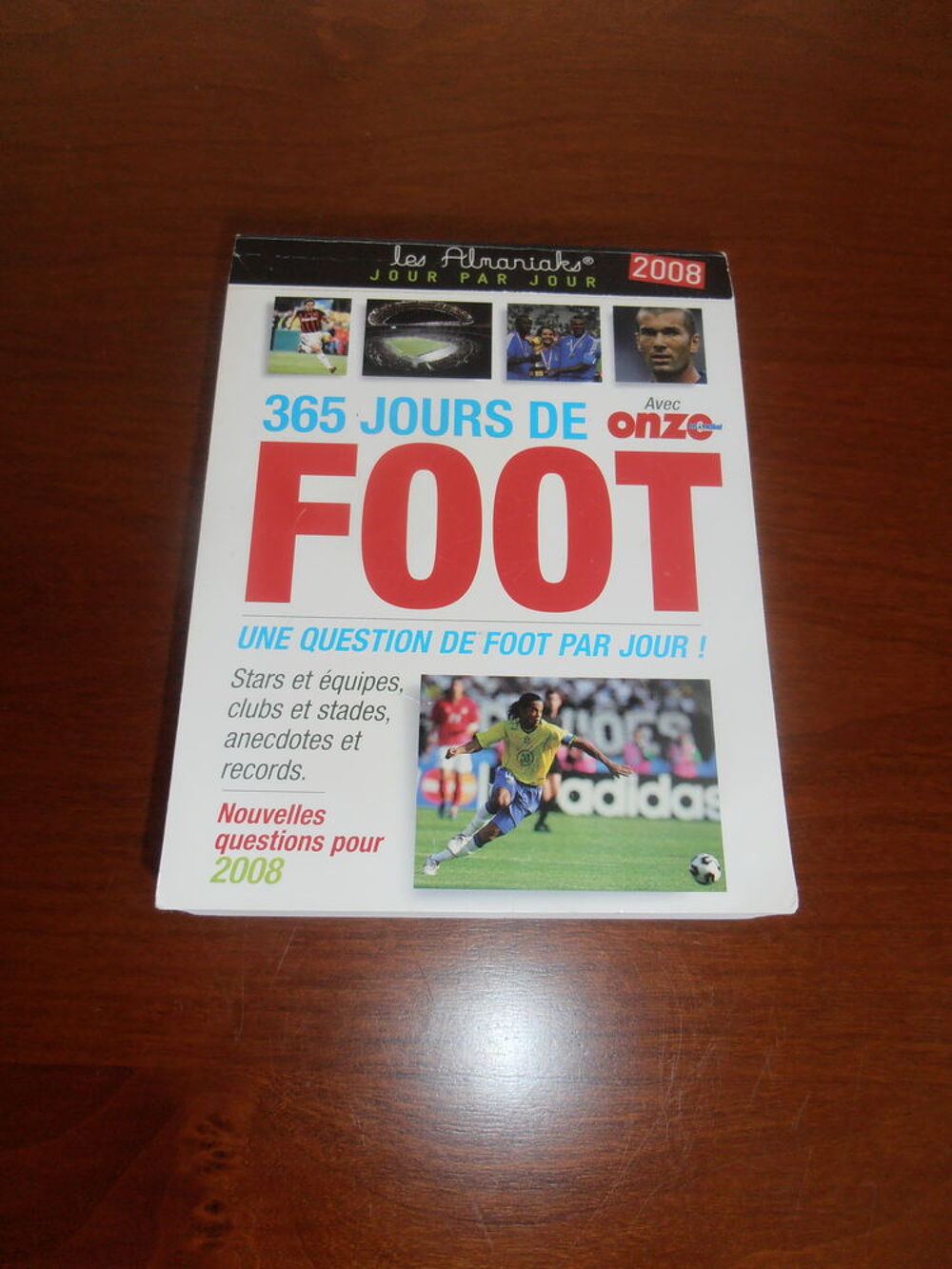 365 Jours de foot 2008 (87) Livres et BD