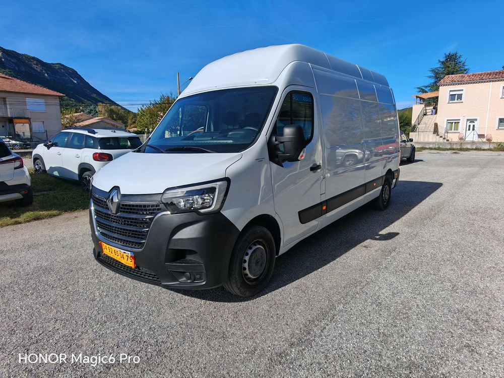 Master MASTER FGN TRAC F3500 L3H3 BLUE DCI 135 CONFORT 2024 occasion 05300 Laragne-Mont&eacute;glin