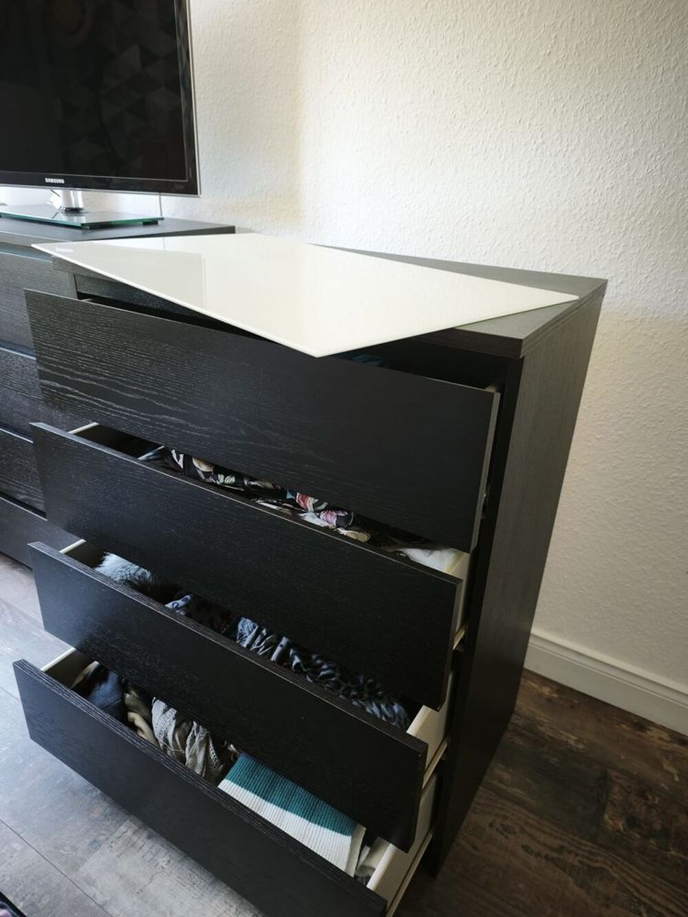 COMMODE IKEA MALM Meubles