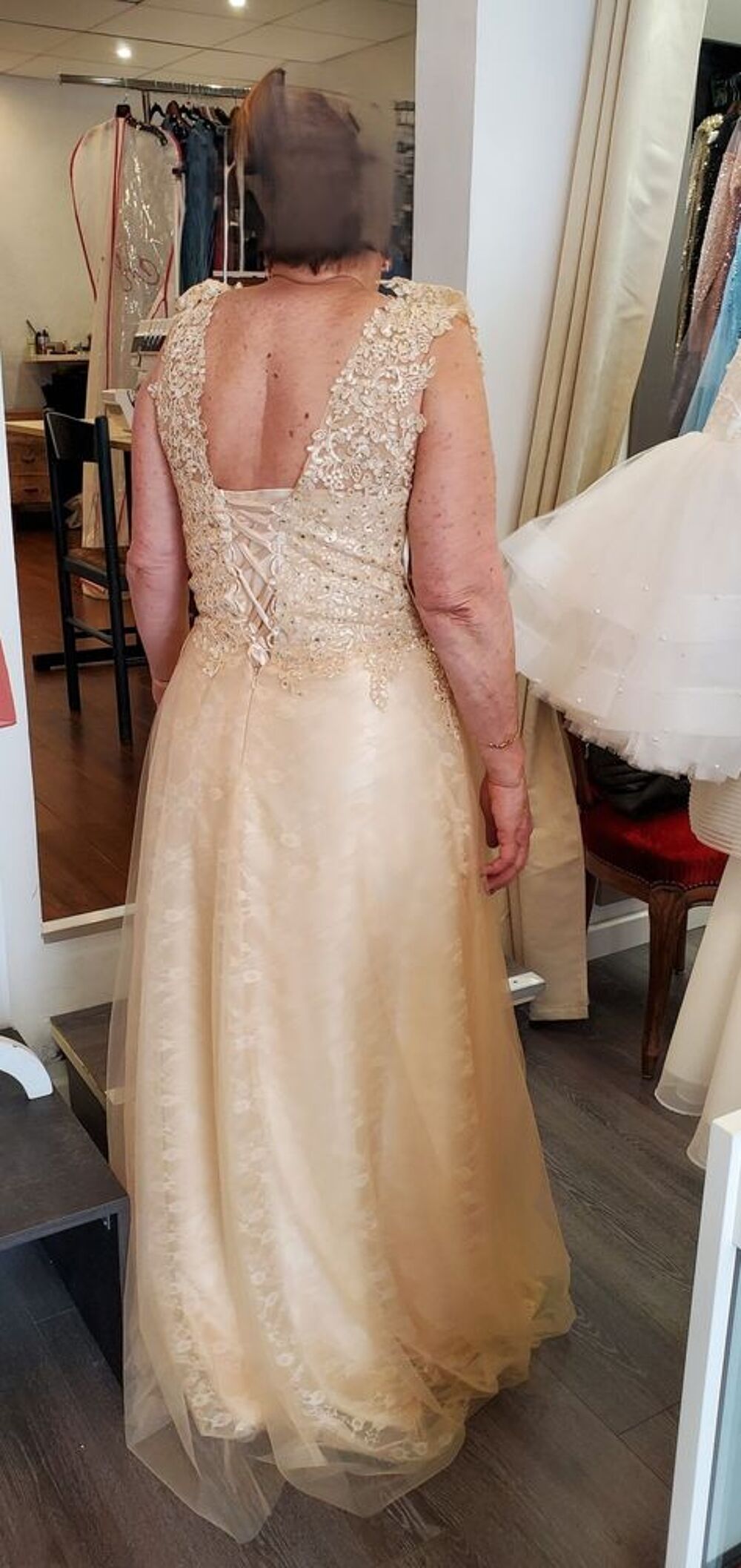 Magnifique robe de mariee ou de soiree quasi neuve Vêtements