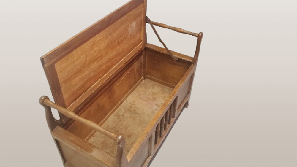 Coffre ancien en bois - charme de l'authentique Meubles