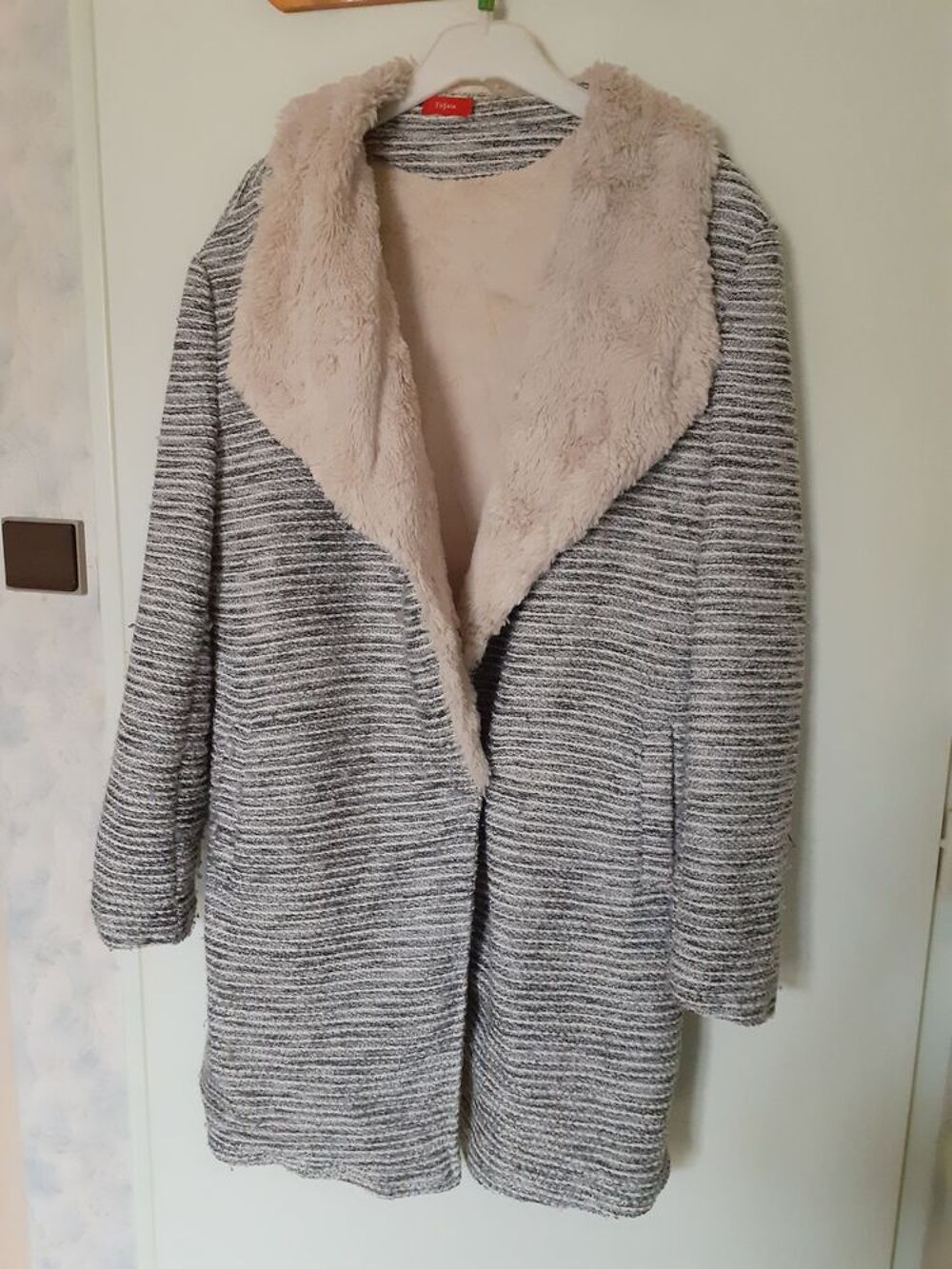 Manteau femme taille 38-40 Vêtements