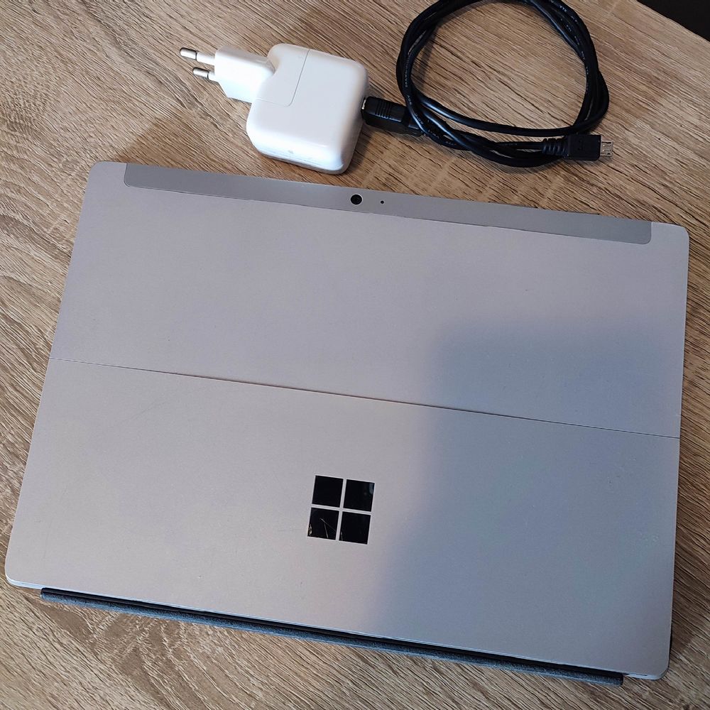 Pc portable Surface 3 clavier r&eacute;tro&eacute;clair&eacute; Ordinateur Matériel informatique