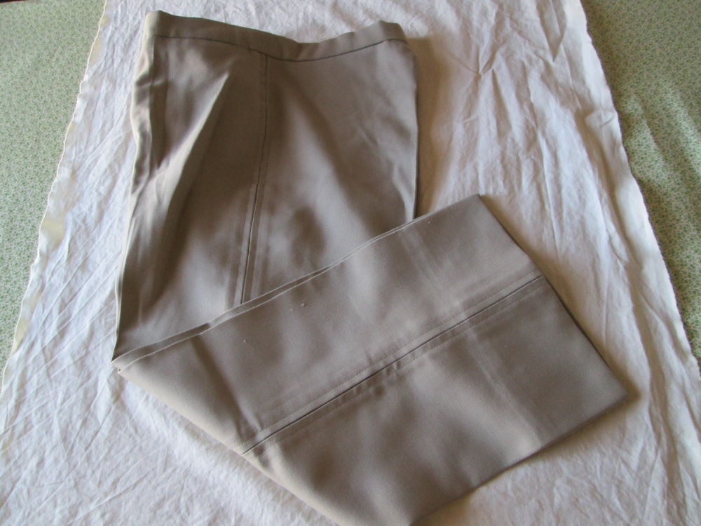 Pantalon beige fille Vêtements enfants