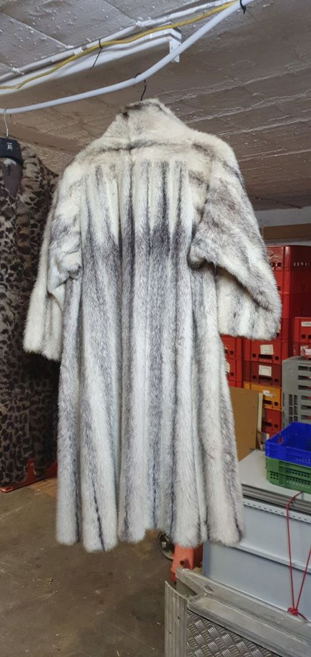 manteau en renard gris Vêtements