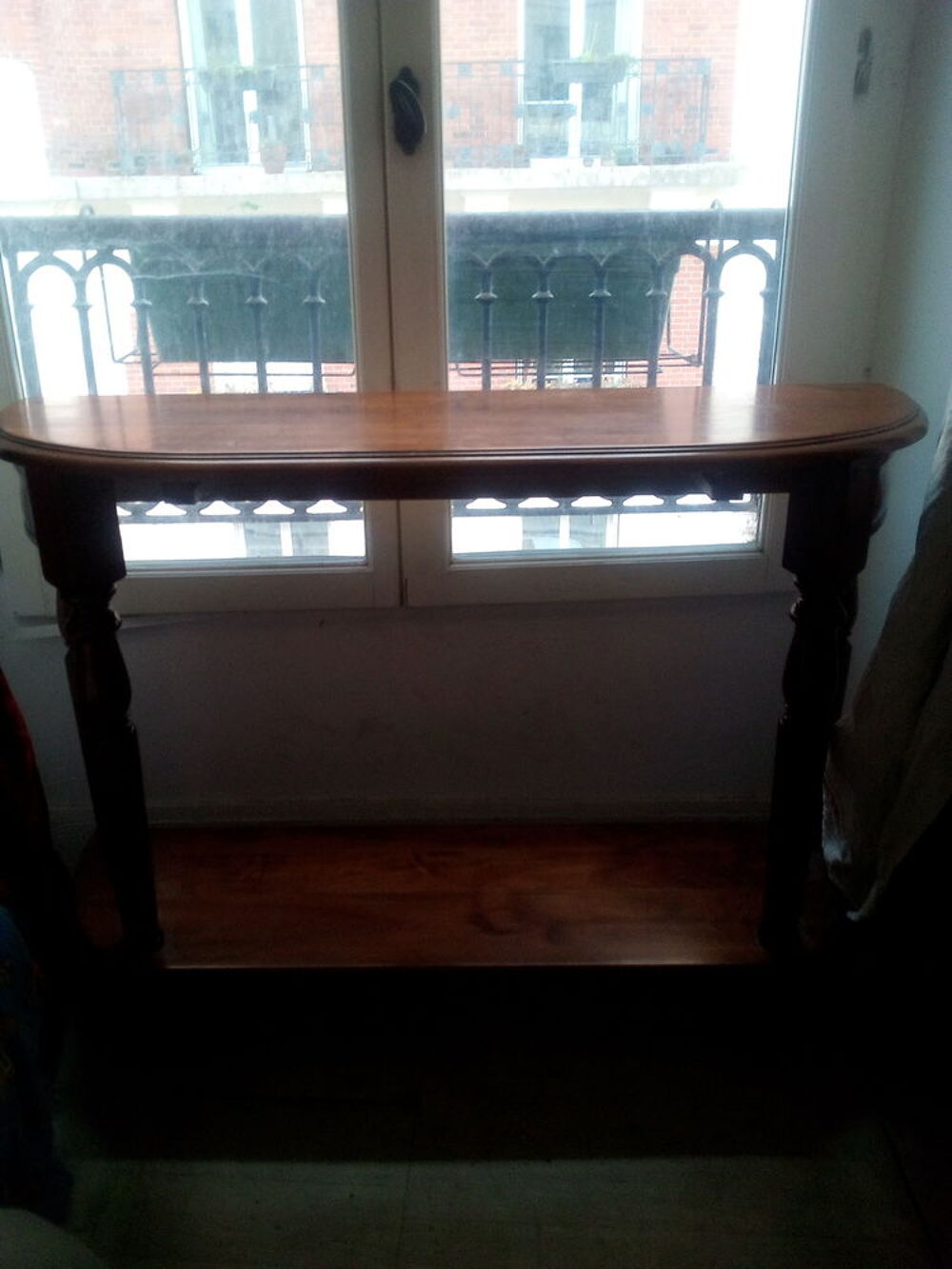 Table ou bureau &agrave; plateaux haut et bas Meubles