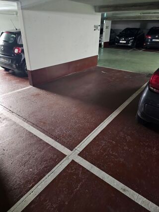  Parking / Garage  vendre 9 m