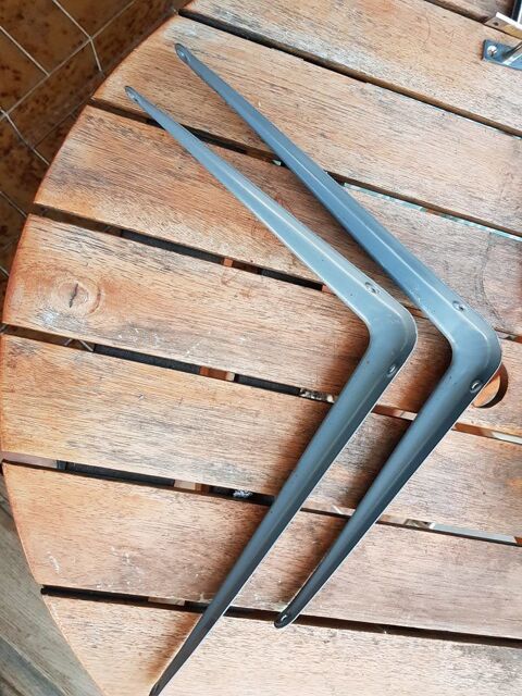 2 Grandes �querres 30 x 24.5 cm le lot 2 euros
A retirer imp 2 Marseille 9 (13)