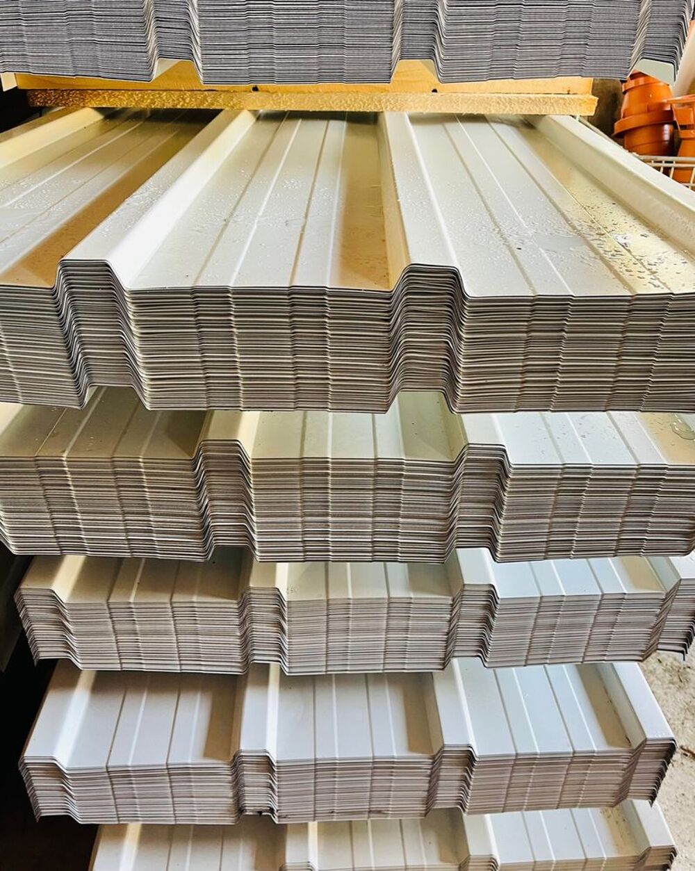 Tole Bardage (Bac Acier) et Ondul&eacute;e- ATTENTION ACTUELLEMENT En STOCK que des Ondul&eacute;es + GRIS Bricolage