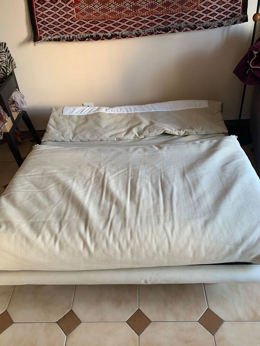 Canap&eacute; convertible CINNA en tissu clair deux places Meubles