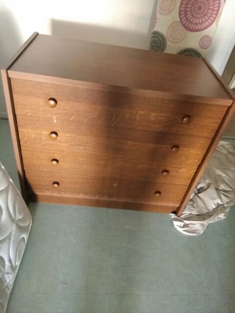 COmmode 4 tiroirs bois brun 36 Le Mans (72)