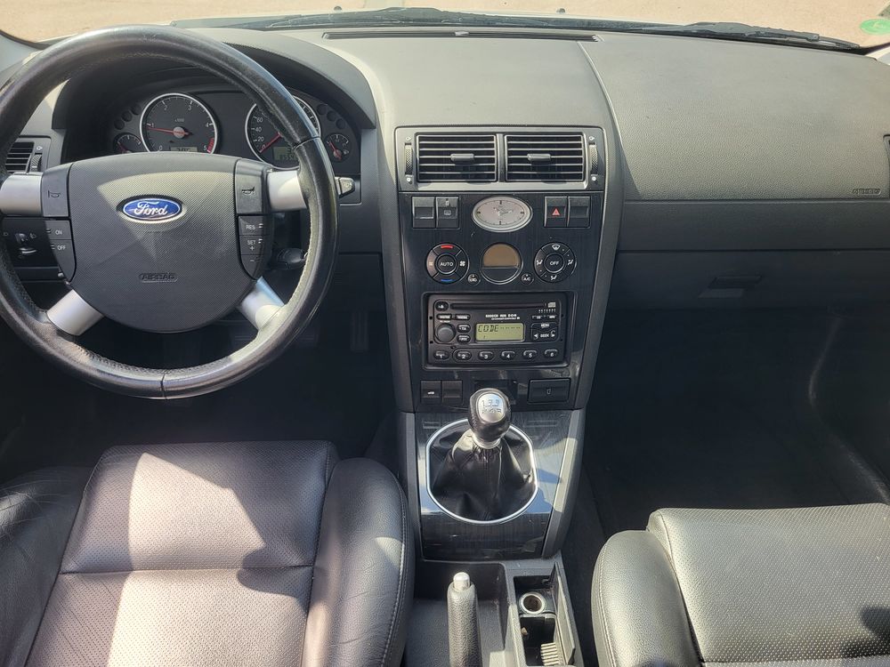 Mondeo 2.0 DI - 115 Ghia 2001 occasion 78540 Vernouillet