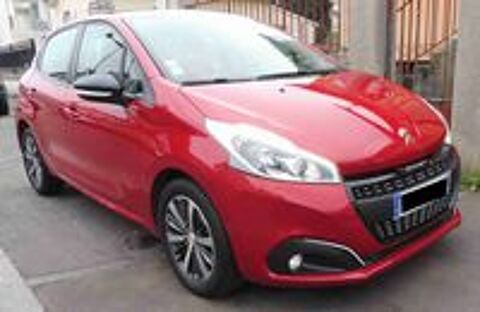 208 1.2 VTI 82ch BVM5 Allure (4 CV) 2017 occasion 93430 Villetaneuse