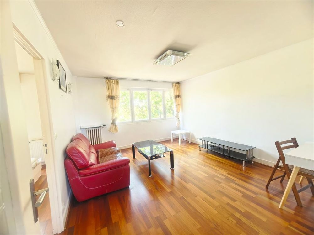 Location Appartement 4 pièces POrte de Pantin Paris 19