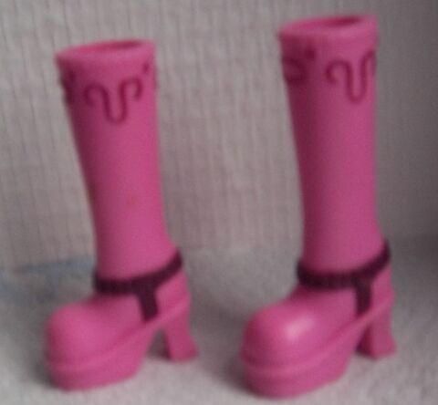 Paire de bottes My Scene Barbie Mattel rose 3 Colombier-Fontaine (25)