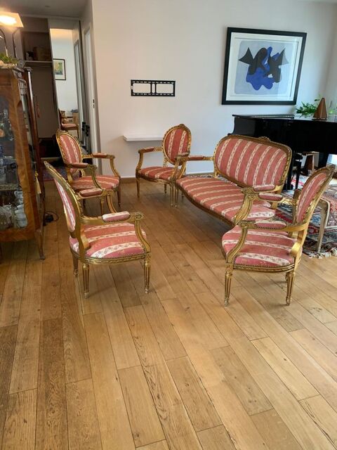 Ensemble canap� trois places et 4 fauteuils, style Louis XVI 490 Boulogne-Billancourt (92)