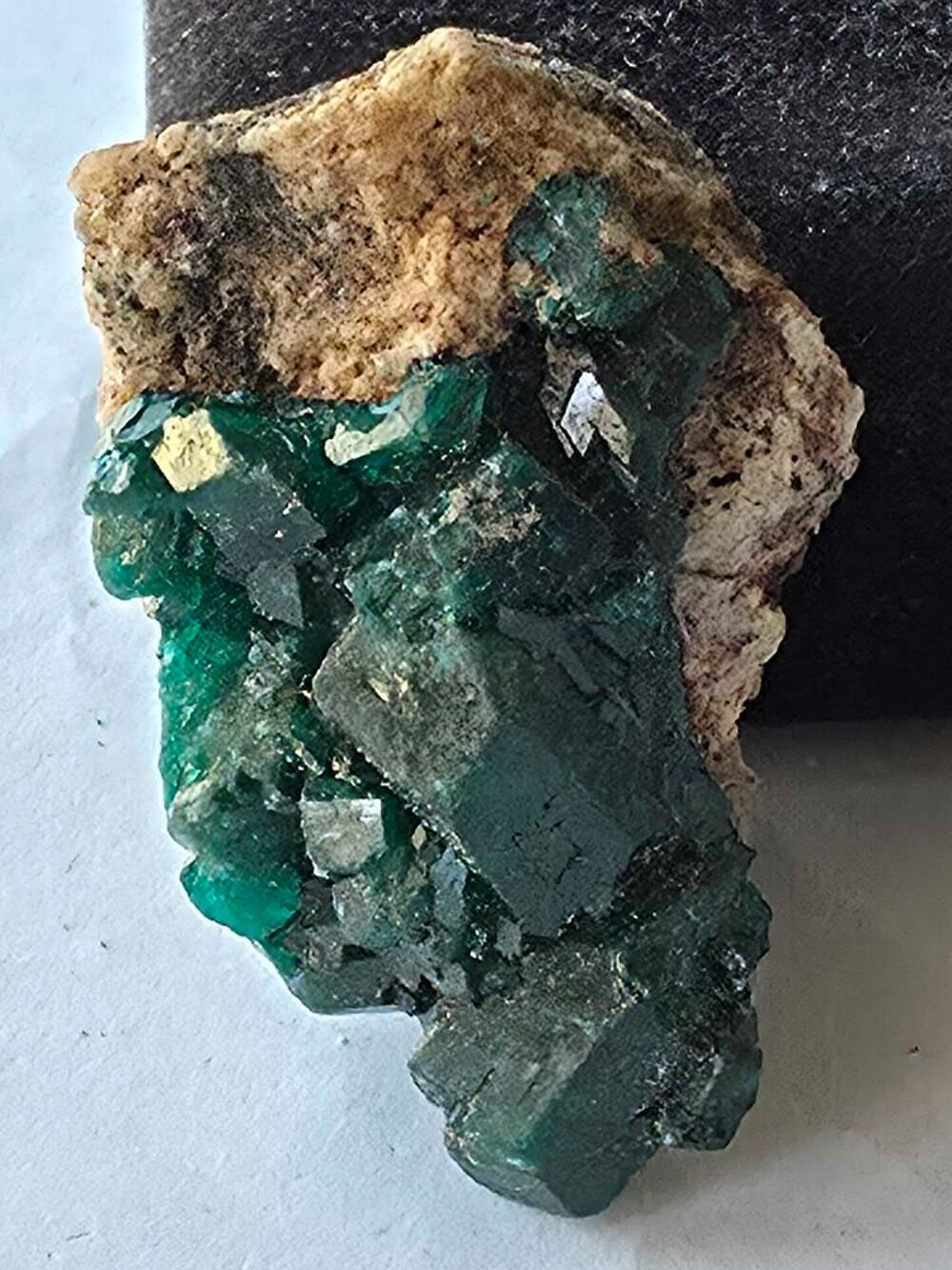 Sp&eacute;cimen Rare de Dioptase sur sa Roche Naturelle-27g 