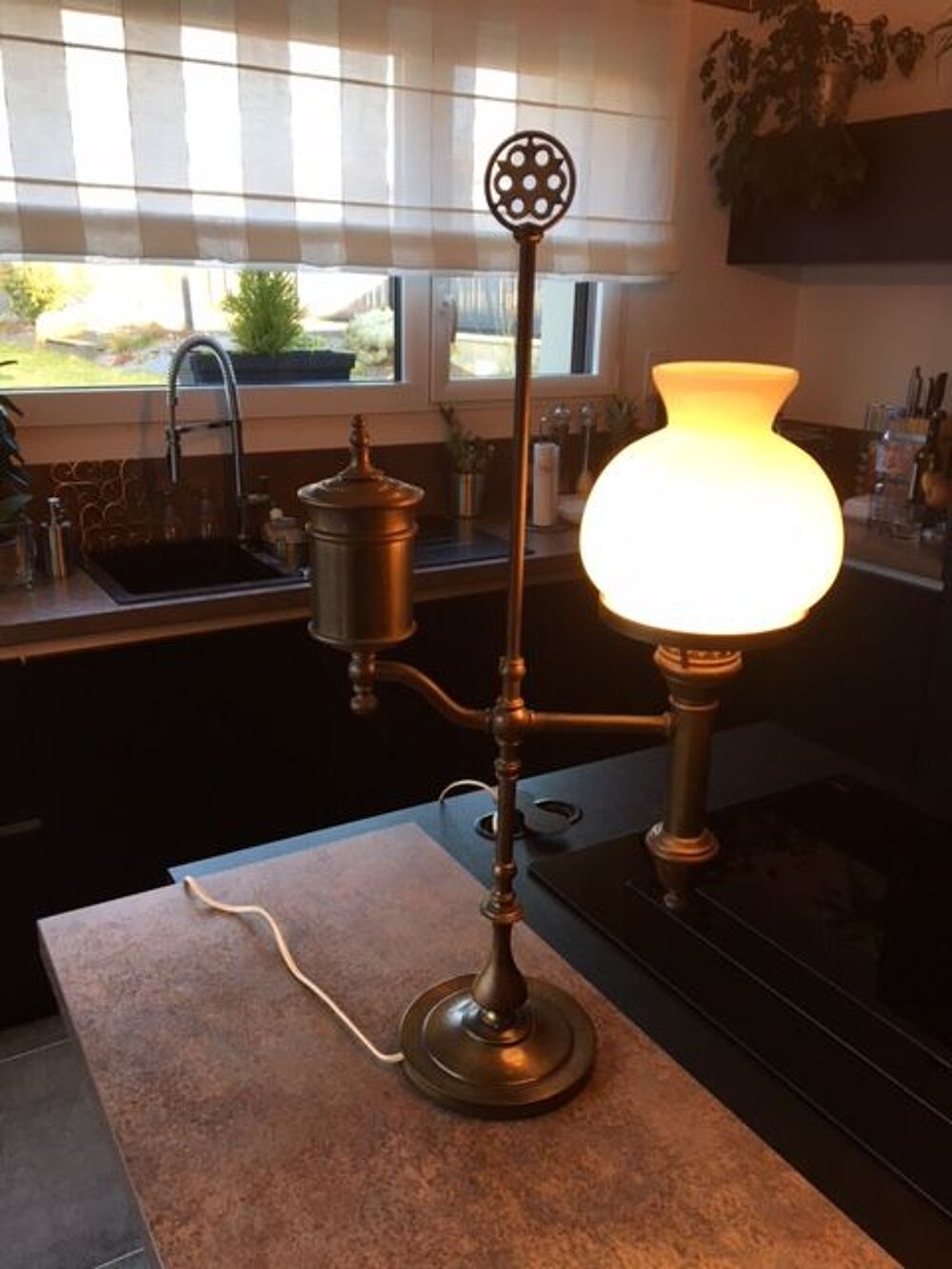 LAMPE DE SALON OU BUREAU Décoration