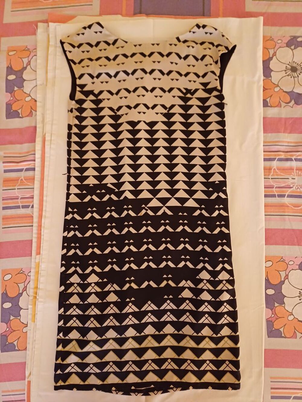 Robe droite Vêtements