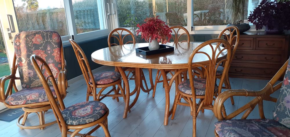 Table rotin 12 couverts Meubles