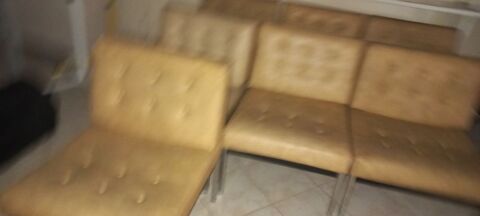 7 FAUTEUILS EN SKAI BEIGE ANNEE 1960 590 Culoz (01)