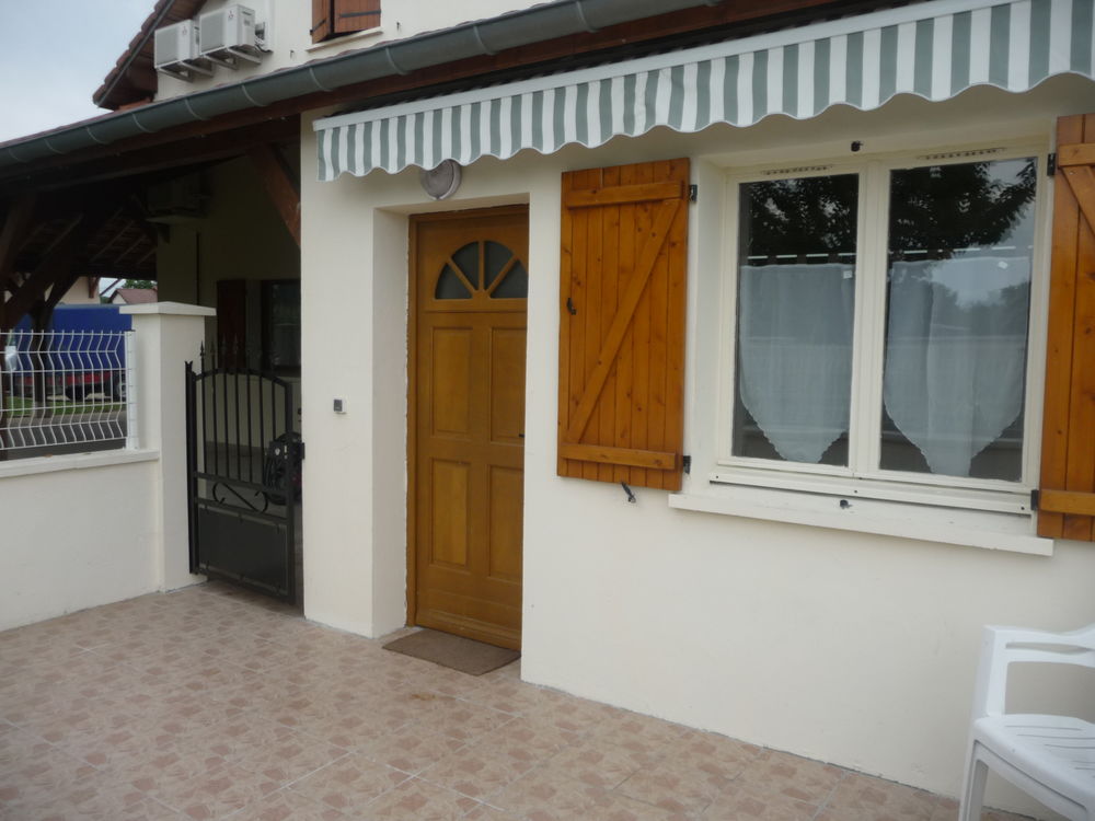 Location Appartement appartement T2 35 M2 RDC lac du der Giffaumont-champaubert