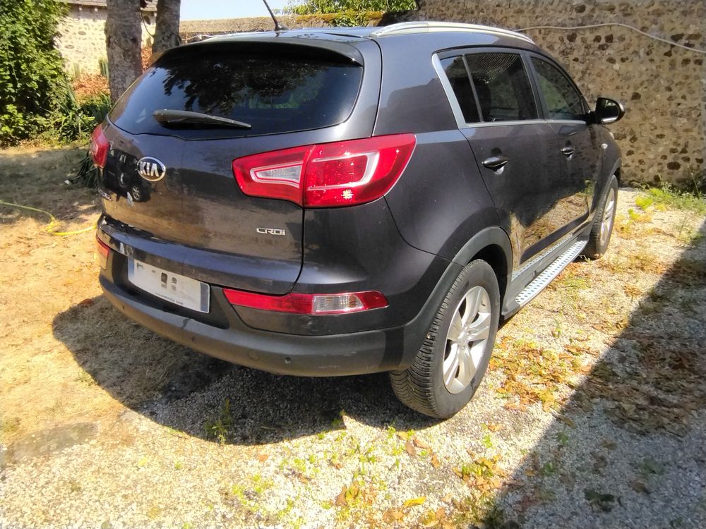 Sportage 1.7 CRDi 115 2WD Design Edition 2014 occasion 28120 Illiers-Combray