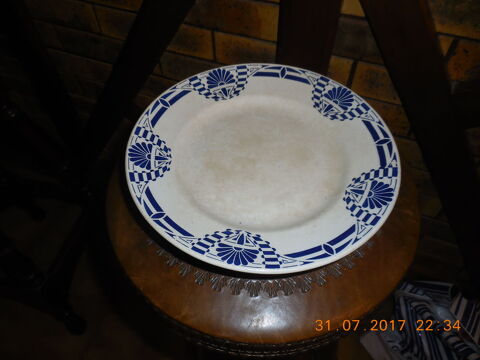 peut �tre un compotier ancien
13 S�te (34)