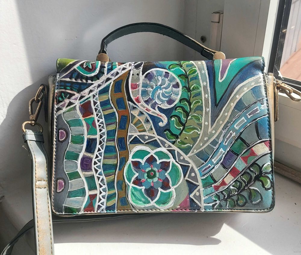 Sac &agrave; main bandouli&egrave;re semi cuir fantaisie Maroquinerie