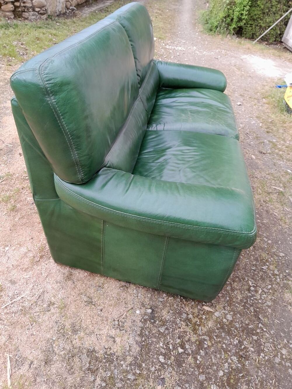 Canap&eacute; cuir 2/3 places Meubles